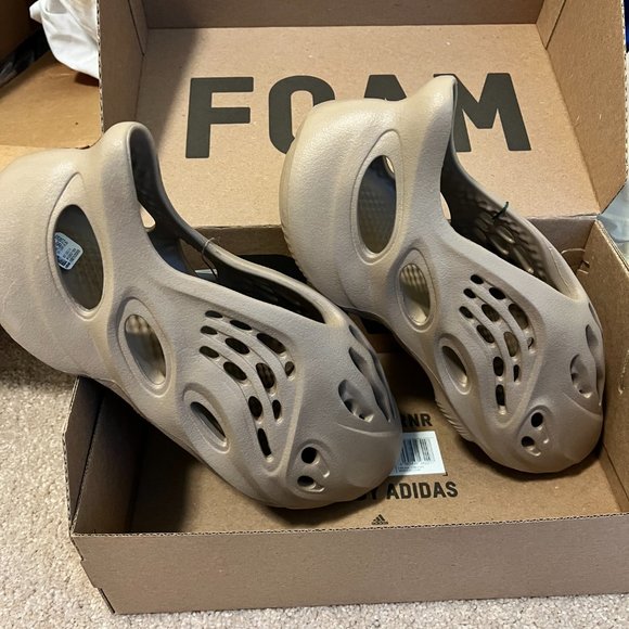 MENS YEEZY YZY FOAM RUNNER RNR TAN - Picture 4 of 4